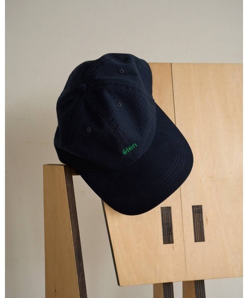 anuke(アンヌーク)の「anuke Embroidery Logo Cap(キャップ・レディース・ネイビー・FREE)」の2枚目の写真