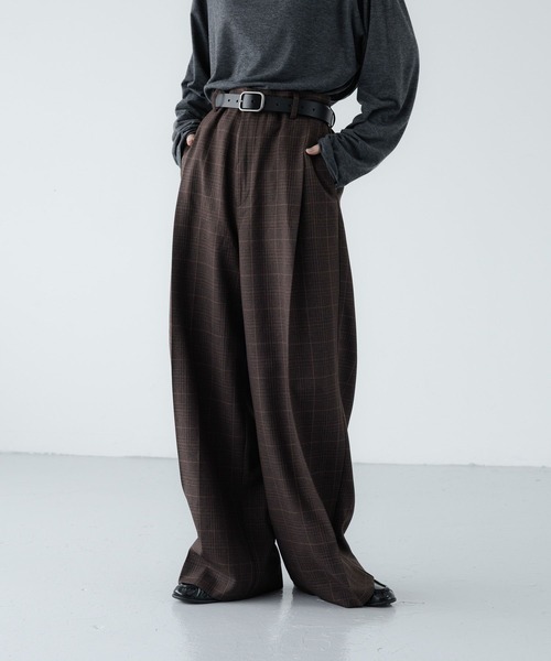 LOWRYS FARM(ローリーズファーム)の「【LFM(U)】LANATECワイドスラックス 724477(スラックス・メンズ・チャコールグレー/ベージュ/ブラウン・LARGE/MEDIUM)」の9枚目の写真
