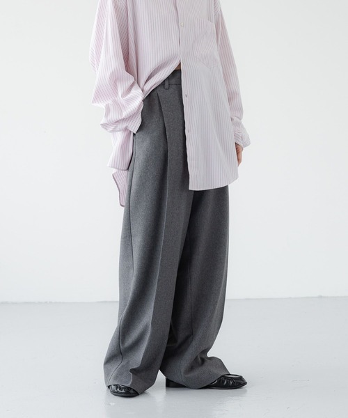 LOWRYS FARM(ローリーズファーム)の「【LFM(U)】LANATECワイドスラックス 724477(スラックス・メンズ・チャコールグレー/ベージュ/ブラウン・LARGE/MEDIUM)」の15枚目の写真