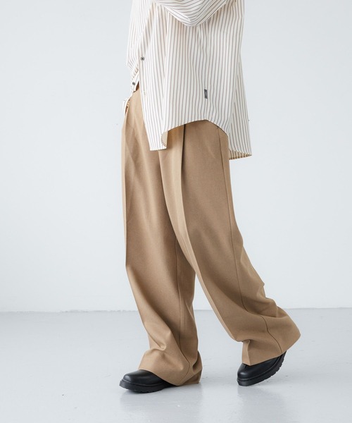 LOWRYS FARM(ローリーズファーム)の「【LFM(U)】LANATECワイドスラックス 724477(スラックス・メンズ・チャコールグレー/ベージュ/ブラウン・LARGE/MEDIUM)」の21枚目の写真