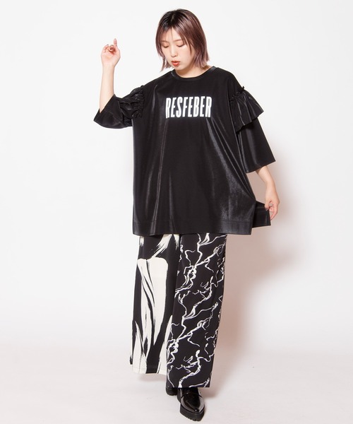 OSMOSIS(オズモーシス)の「プリント切替フレアーパンツ(デニムパンツ・レディース・ブラック/ホワイト・ONE SIZE)」の15枚目の写真