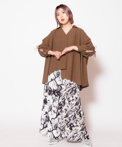 OSMOSIS(オズモーシス)の「プリント切替フレアーパンツ(デニムパンツ・レディース・ブラック/ホワイト・ONE SIZE)」の19枚目の写真