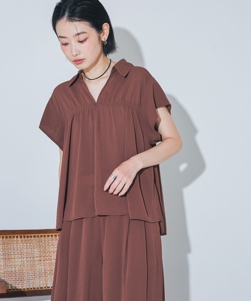 LAKOLE(ラコレ)の「<多機能ウェア>シアー楊柳シャツ / 888994(シャツ/ブラウス・レディース・ペールイエロー/モカ/チャコール・FREE)」の3枚目の写真