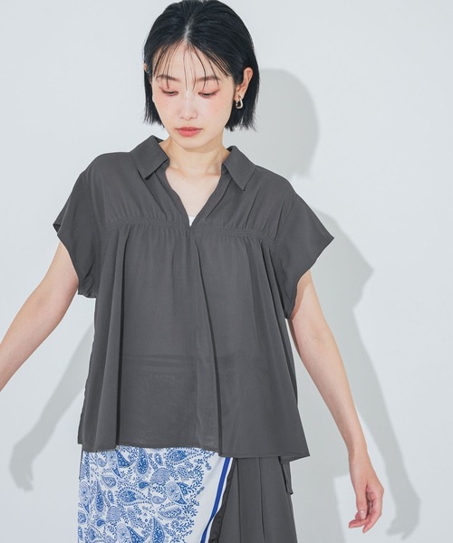 LAKOLE(ラコレ)の「<多機能ウェア>シアー楊柳シャツ / 888994(シャツ/ブラウス・レディース・ペールイエロー/モカ/チャコール・FREE)」の12枚目の写真