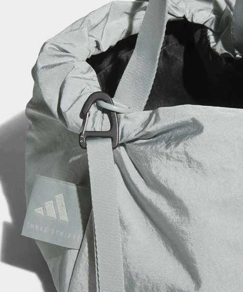 adidas（アディダス）の「マストハブス スモール バッグ / アディダス adidas（ショルダーバッグ・レディース・グリーン・FREE）」の5枚目の写真