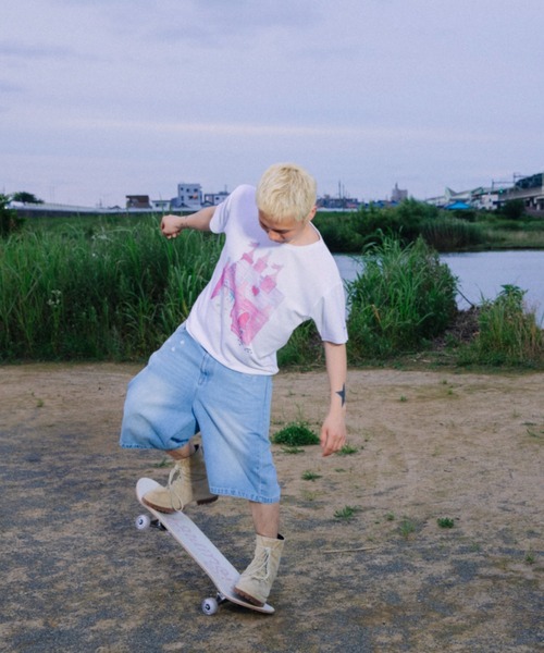 twins(nemne store)(ツインズ)の「twins castle tee(Tシャツ/カットソー・レディース・White/PINK・SMALL/MEDIUM)」の5枚目の写真