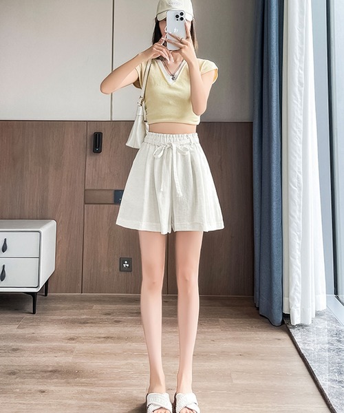 Girly Doll(ガーリードール)の「ギャザータックフレアハーフパンツ(その他パンツ・レディース・キャメル/ブラック/ホワイト・FREE)」の11枚目の写真
