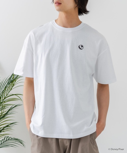 Disney(ディズニー)の「【TOY STORY/トイ・ストーリー】【限定オリジナルデザイン】半袖Tシャツ 綿100% ドロップショルダー ワンポイント バックプリント ディズニー ピクサー キャラクター クルーネック Disney ユニセックス(Tシャツ/カットソー・メンズ・ホワイト系その他/ホワイト系その他2/ブラック系その他2/ベージュ系その他・SMALL/LARGE)」の14枚目の写真