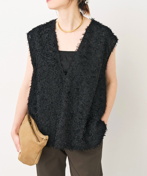 Spick & Span(スピックアンドスパン)の「《追加2》フェザーライクベスト(シャツ/ブラウス・レディース・ブラック/アイボリー・FREE)」の11枚目の写真