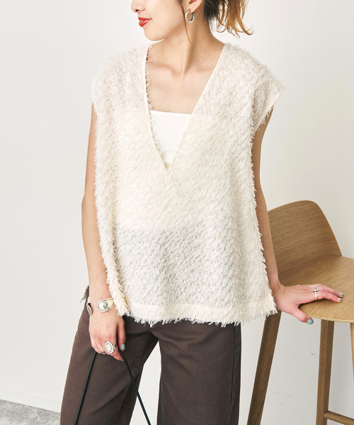 Spick & Span(スピックアンドスパン)の「《追加2》フェザーライクベスト(シャツ/ブラウス・レディース・ブラック/アイボリー・FREE)」の17枚目の写真