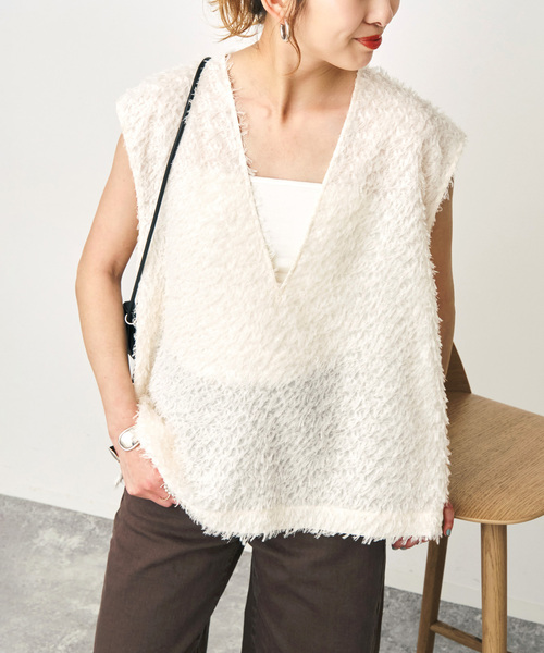 Spick & Span(スピックアンドスパン)の「《追加2》フェザーライクベスト(シャツ/ブラウス・レディース・ブラック/アイボリー・FREE)」の18枚目の写真
