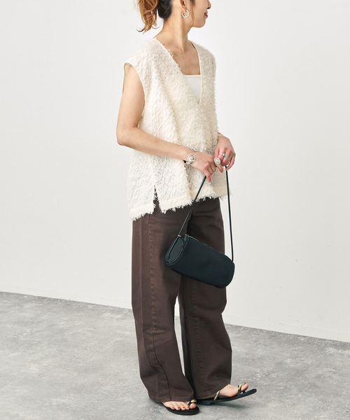 Spick & Span(スピックアンドスパン)の「《追加2》フェザーライクベスト(シャツ/ブラウス・レディース・ブラック/アイボリー・FREE)」の19枚目の写真