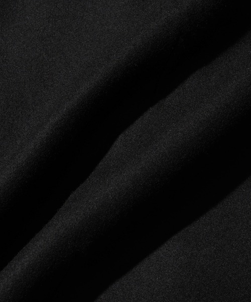 Mackintosh(マッキントッシュ)の「《別注》【MACKINTOSH/マッキントシュ】EX HUMBIE SL SHORT(その他アウター・メンズ・ネイビー/ブラック・S/X-SMALL/L/M)」の3枚目の写真