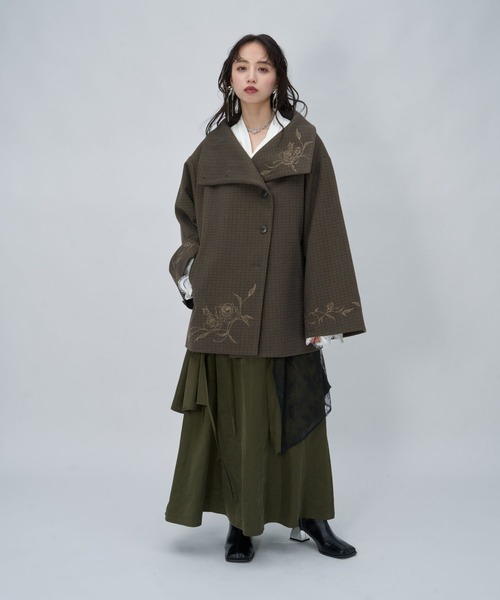 HARE(ハレ)の「ウーリーテックシシュウ2WAYミドルコート(HARE)(ノーカラーコート・レディース・ボルドー/ブラウン/ブラック・FREE)」の10枚目の写真