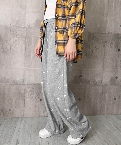 Miniministore(ミニミニストア)の「スウェットパンツバタフライ柄ワイドパンツ(スウェットパンツ・レディース・グレー/ブラック・FREE)」の10枚目の写真