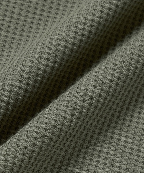 LACOSTE(ラコステ)の「【オンライン限定】LACOSTE オーバーサイズ ワンポイント刺繍ロゴ ヘンリーネック長袖Tシャツ / ワッフルカットソー(Tシャツ/カットソー・メンズ・グレー/ネイビー/カーキ・5/4/6/2/3)」の14枚目の写真