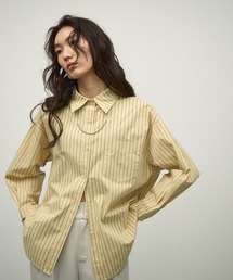 ロングスリーブストライプシャツ