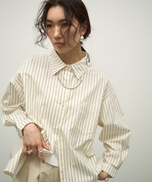 ロングスリーブストライプシャツ