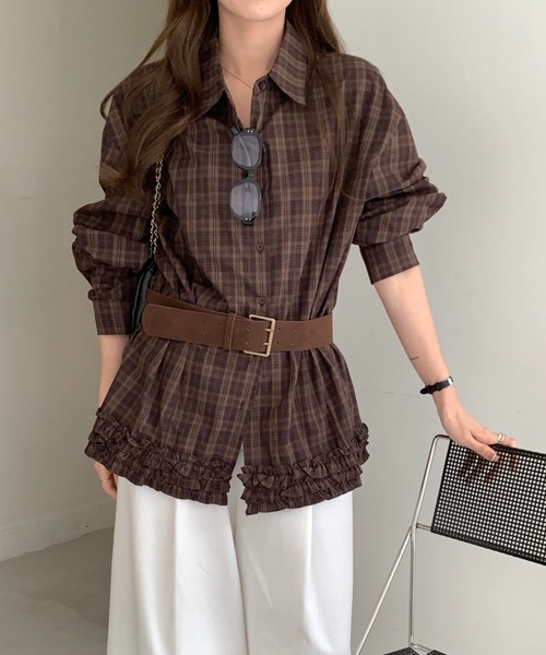 FAVORITO（ファヴォリート）の「襟付きチェック柄シャツ（シャツ/ブラウス・レディース・モカ/ブラウン・F）」の2枚目の写真