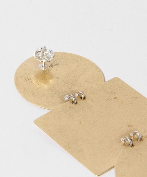 ビームス　アニーコステロブラウン　ピアス Ray BEAMS（レイビームス）の「ANNIE COSTELLO BROWN×Ray BEAMS