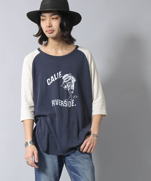 AMERICAN RAG CIE(アメリカンラグシー)の「AMERICAN RAG CIE シルク100%ラグランTシャツ「CALIF. RIVERSIDE,」【WEB限定】(Tシャツ/カットソー・メンズ・オフホワイト/ブラック系その他/ネイビー・2/3/1)」の13枚目の写真