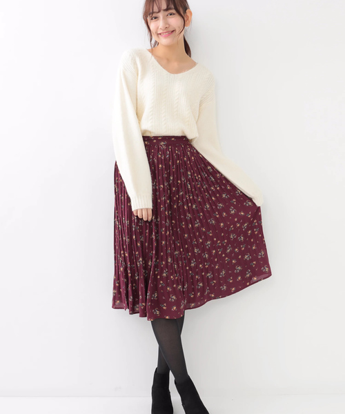 earth music&ecology（アースミュージックアンドエコロジー）の「・細ケーブルVネックニットプルオーバー（ニット/セーター・レディース・ベージュ/ミント/ピンクベージュ/ネイビー/アイボリー/ライトグレー・FREE）」の13枚目の写真