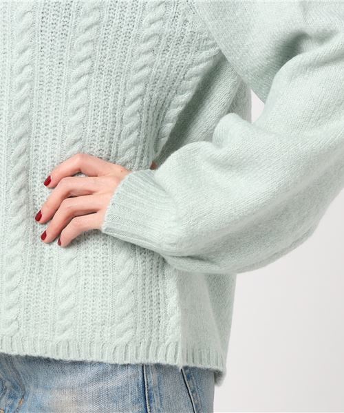 earth music&ecology（アースミュージックアンドエコロジー）の「・細ケーブルVネックニットプルオーバー（ニット/セーター・レディース・ベージュ/ミント/ピンクベージュ/ネイビー/アイボリー/ライトグレー・FREE）」の10枚目の写真