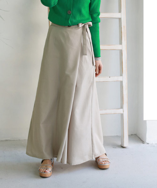 REAL CUBE（リアルキューブ）の「REAL CUBE サイドリボンラップ風ガウチョパンツ（その他パンツ・レディース・グリーン/グレイッシュベージュ/ネイビー/カーキ・38/40/36）」の2枚目の写真