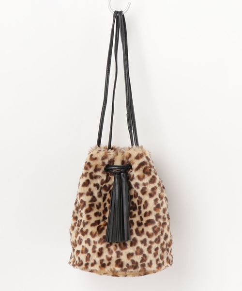 WEGO（ウィゴー）の「WEGO/2WAYタッセルファートートバッグ（トートバッグ・レディース・その他1/ブラック・FREE）」の2枚目の写真