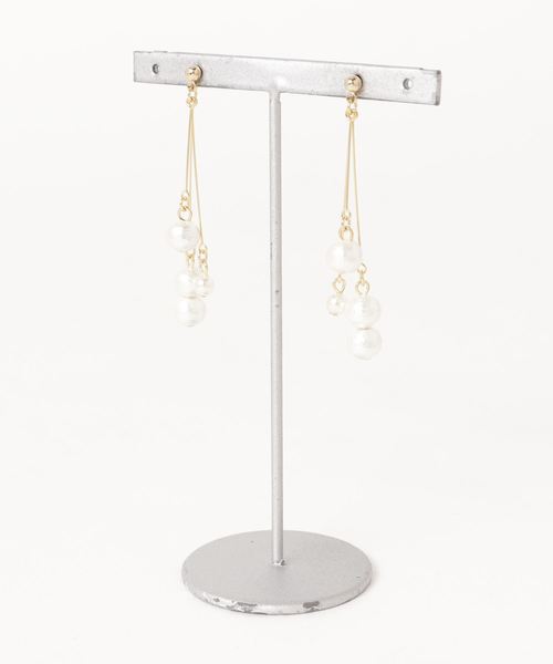 tone(トーン)の「【kodemari】pearl swing ピアス(ピアス(両耳用)・レディース・その他・FREE)」の1枚目の写真