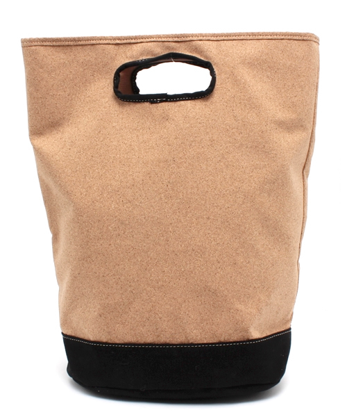 BEAMS BOY（ビームスボーイ）の「BEAMS BOY / コルク バケツ トート（トートバッグ・レディース・ブラック・ONE SIZE）」の6枚目の写真