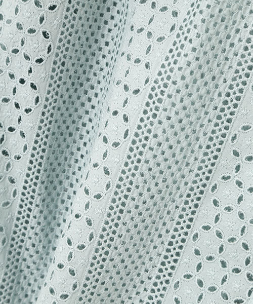 JILL STUART（ジルスチュアート）の「ペイジレースブラウス（シャツ/ブラウス・レディース・ホワイト/ライトグリーン・SMALL/MEDIUM）」の14枚目の写真