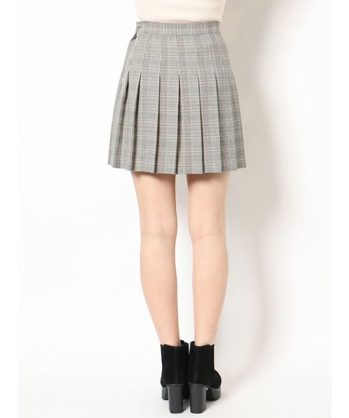 dazzlin(ダズリン)の「ラッププリーツ台形ミニスカート【セットアップ】(スカート・レディース・ベージュ/グレー・SMALL/MEDIUM)」の18枚目の写真