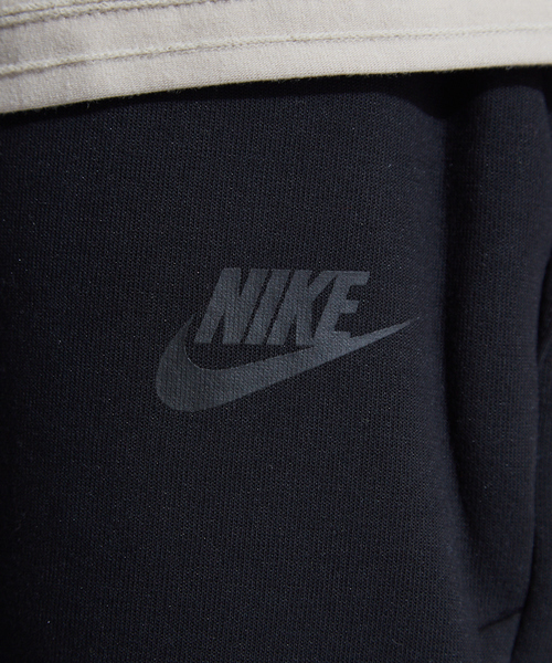 NIKE(ナイキ)の「【NIKE】テックフリース ショーツ/ハーフパンツ(その他パンツ・メンズ・グレー/ブラック・1/2/3)」の9枚目の写真