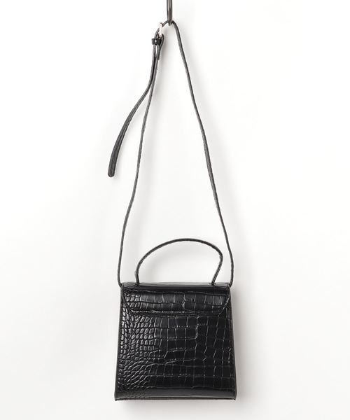 archives(アルシーヴ)の「クロコスクエアショルダー(ショルダーバッグ・レディース・ブラック/ブラウン・MEDIUM)」の3枚目の写真