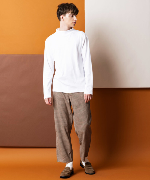 Lulu ＆ Arnie（るるあんどあーにー）の「スムース ハイネック カットソー（Tシャツ/カットソー・メンズ・ブラック/ベージュ/オフホワイト/ワイン・MEDIUM/LARGE/X-LARGE）」の8枚目の写真