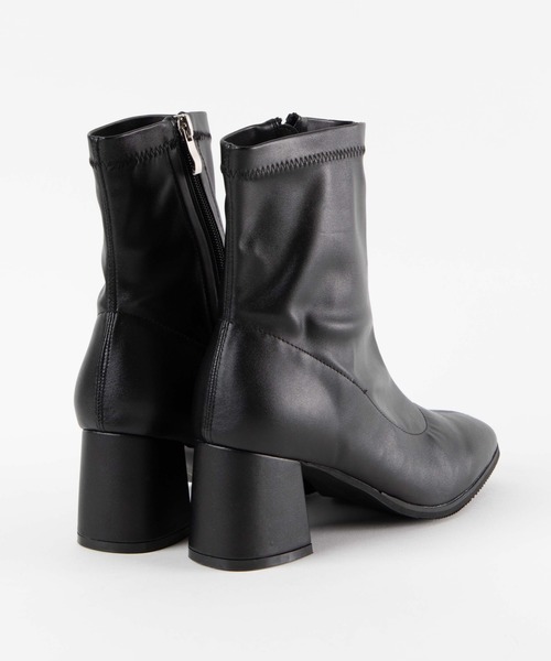 WEGO(ウィゴー)の「WEGO/ストレッチスクエアトゥブーツ(ブーツ・レディース・ブラック/ホワイト・LARGE/MEDIUM)」の5枚目の写真