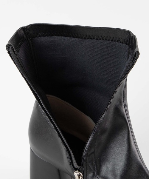 WEGO(ウィゴー)の「WEGO/ストレッチスクエアトゥブーツ(ブーツ・レディース・ブラック/ホワイト・LARGE/MEDIUM)」の14枚目の写真