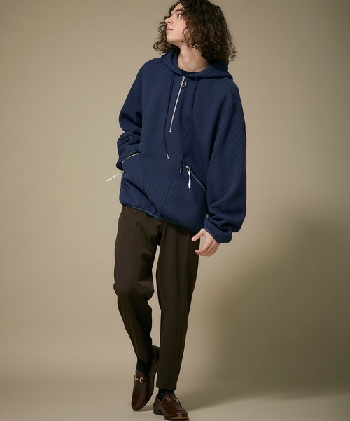 Name.（ネーム）の「【Name.】クオータ-ニットハーフジップパーカー / NMCU-19AW-013（パーカー・メンズ・ネイビー/ブラウン・1/2）」の6枚目の写真