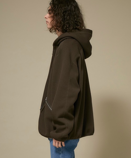 Name.（ネーム）の「【Name.】クオータ-ニットハーフジップパーカー / NMCU-19AW-013（パーカー・メンズ・ネイビー/ブラウン・1/2）」の19枚目の写真