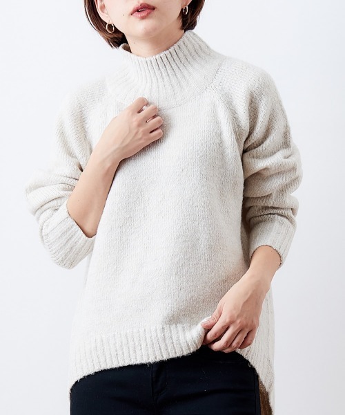 cepo(セポ)の「コクーンハイネックニット(ニット/セーター・レディース・パープル/グレー/モカ/オフホワイト・M)」の2枚目の写真