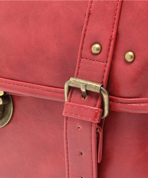 one after another NICE CLAUP（ワンアフターアナザーナイスクラップ）の「【ナイスクラップ】Ａ４リュック　109920060（ショルダーバッグ・レディース・ブラック/ブラウン/レッド・FREE）」の8枚目の写真