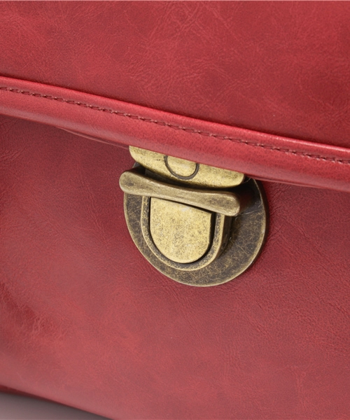 one after another NICE CLAUP（ワンアフターアナザーナイスクラップ）の「【ナイスクラップ】Ａ４リュック　109920060（ショルダーバッグ・レディース・ブラック/ブラウン/レッド・FREE）」の9枚目の写真