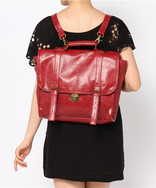 one after another NICE CLAUP（ワンアフターアナザーナイスクラップ）の「【ナイスクラップ】Ａ４リュック　109920060（ショルダーバッグ・レディース・ブラック/ブラウン/レッド・FREE）」の7枚目の写真