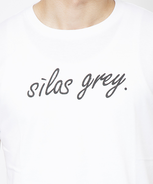 SILAS（サイラス）の「【SILAS grey】PRINT T-SHIRT "LOGO"（Tシャツ/カットソー・メンズ・ブラック/ホワイト・X-LARGE/LARGE/SMALL/MEDIUM）」の3枚目の写真