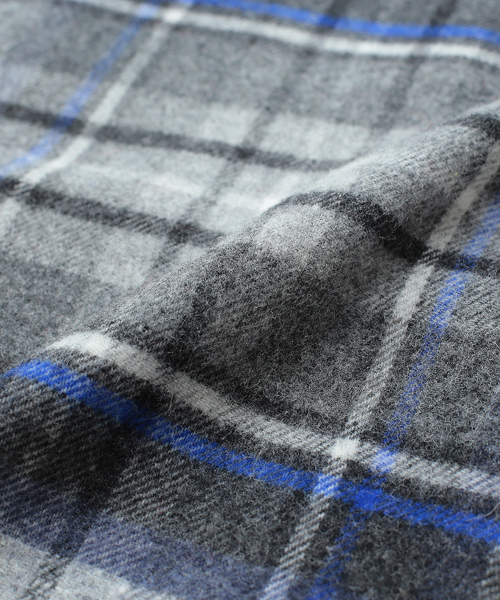 Another Edition(アナザーエディション)の「◆GLEN PRINCE◆チェックストール/ Glen/P CHK STL(ストール/ショール・レディース・オフホワイト/ブラック/グレー/レッド・フリー)」の8枚目の写真