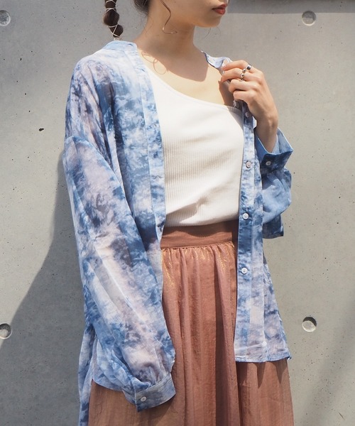 tiptop（ティップトップ）の「2020SS　タイダイ柄シアーバンドカラーシャツ（シャツ/ブラウス・レディース・ベージュ/ブルー/グリーン/アイボリー・FREE）」の14枚目の写真