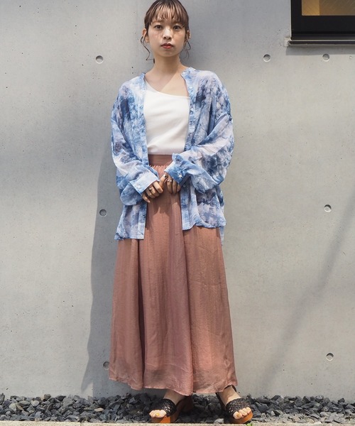 tiptop（ティップトップ）の「2020SS　タイダイ柄シアーバンドカラーシャツ（シャツ/ブラウス・レディース・ベージュ/ブルー/グリーン/アイボリー・FREE）」の17枚目の写真