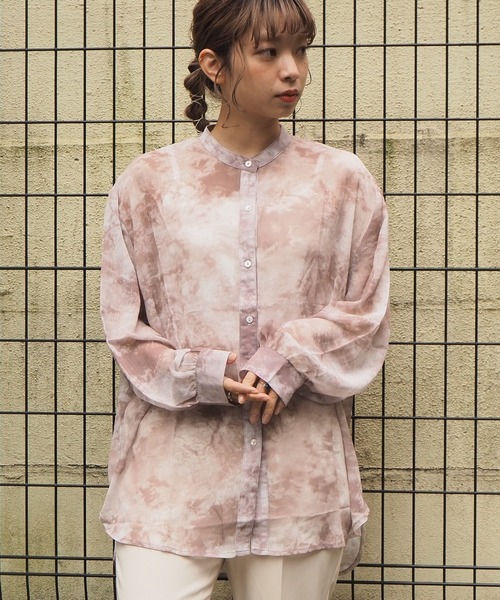 tiptop（ティップトップ）の「2020SS　タイダイ柄シアーバンドカラーシャツ（シャツ/ブラウス・レディース・ベージュ/ブルー/グリーン/アイボリー・FREE）」の6枚目の写真