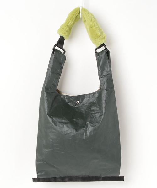 OUTDOOR PRODUCTS(アウトドアプロダクツ)の「【EC限定アイテム】PLATINA TOTE トートバッグ 持ち手がモコモコ(トートバッグ・レディース・グレー/カーキ/ブラウン・FREE)」の11枚目の写真
